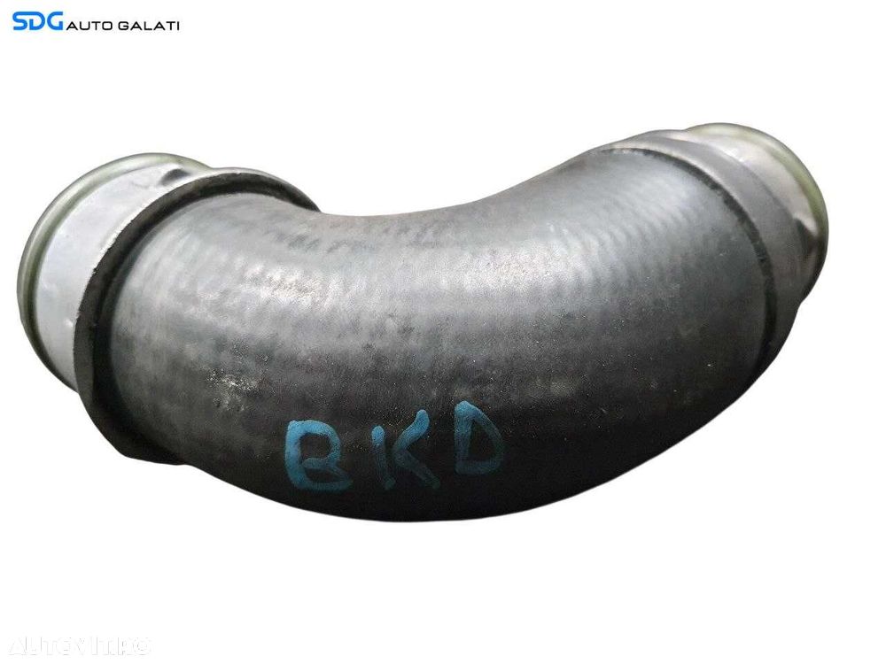 Furtun Aer Intercooler Turbo Turbina Turbosuflanta Volkswagen Passat B6 2.0 TDI 2005 - 2010 Cod 038131111B [N3811] - 2