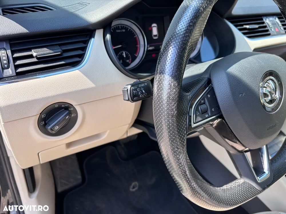 Skoda Octavia 1.0 TSI DSG Style - 20