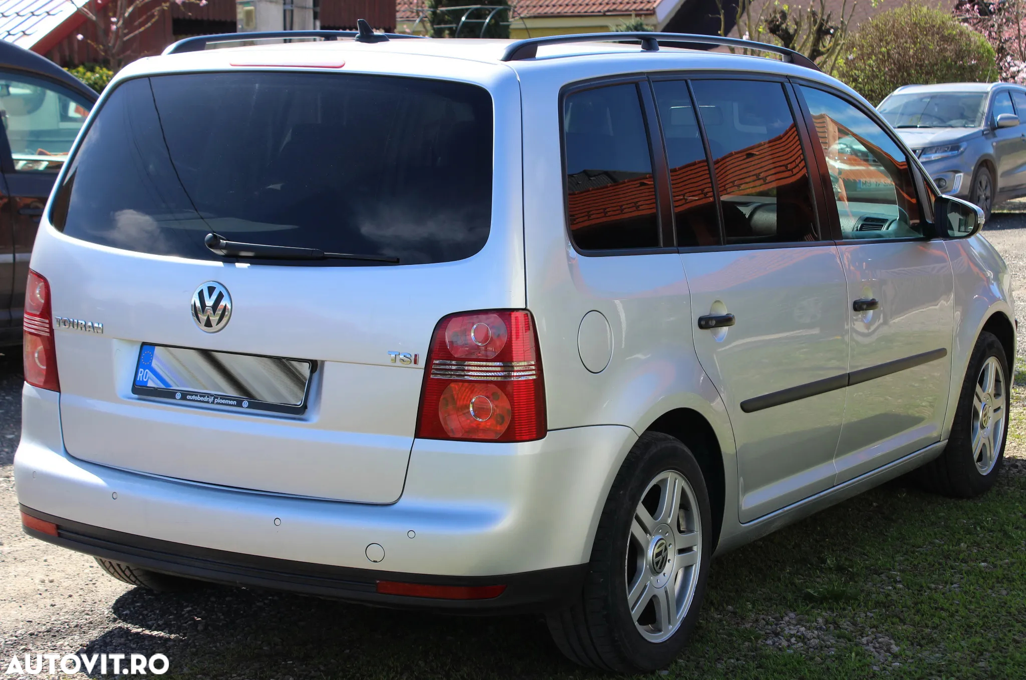 Volkswagen Touran 1.4 TSI Highline - 3