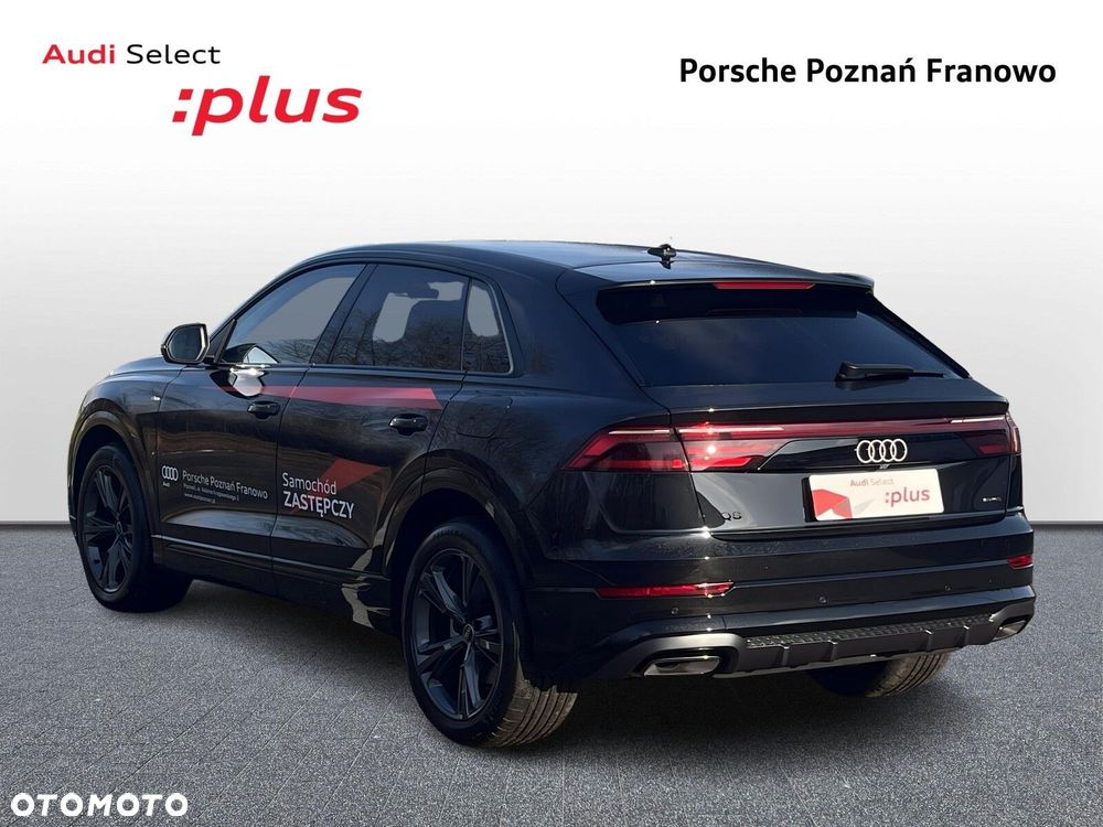Audi Q8 - 6