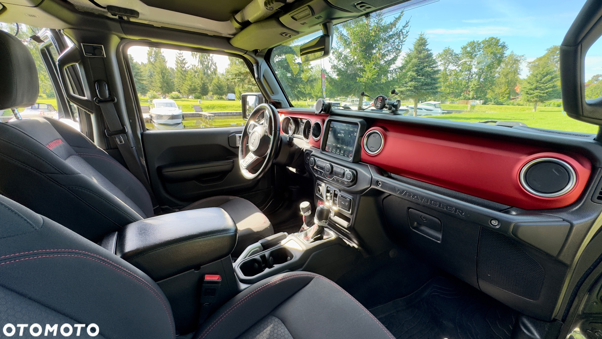 Jeep Wrangler Unlimited GME 2.0 Turbo Rubicon - 12