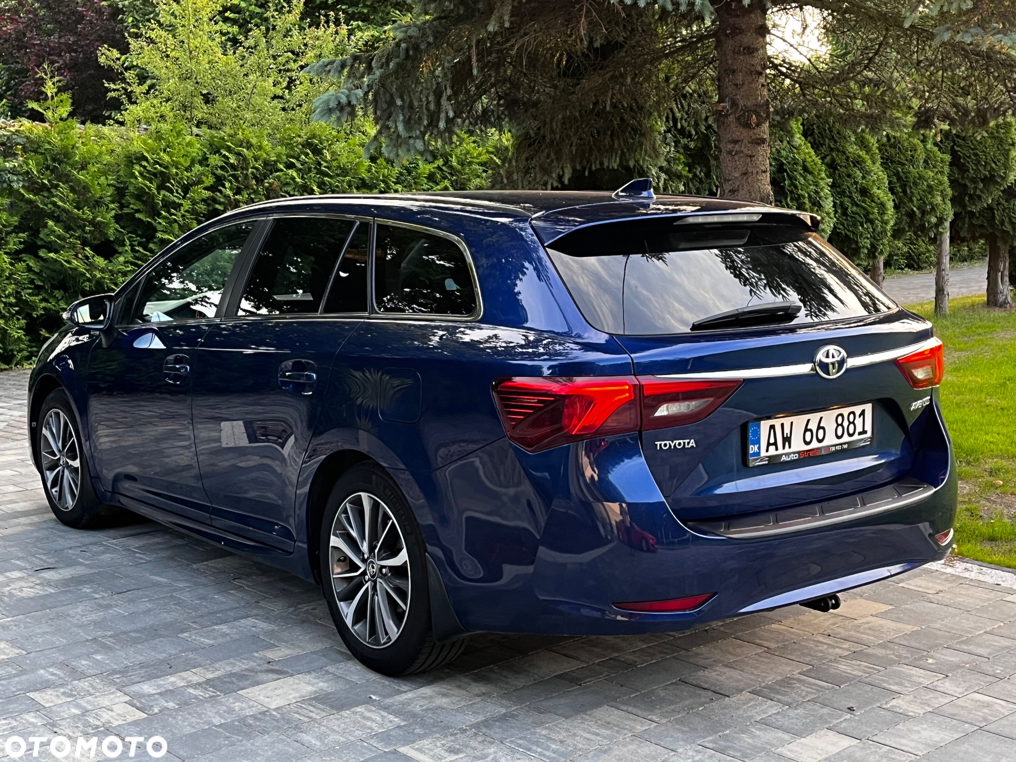 Toyota Avensis - 3