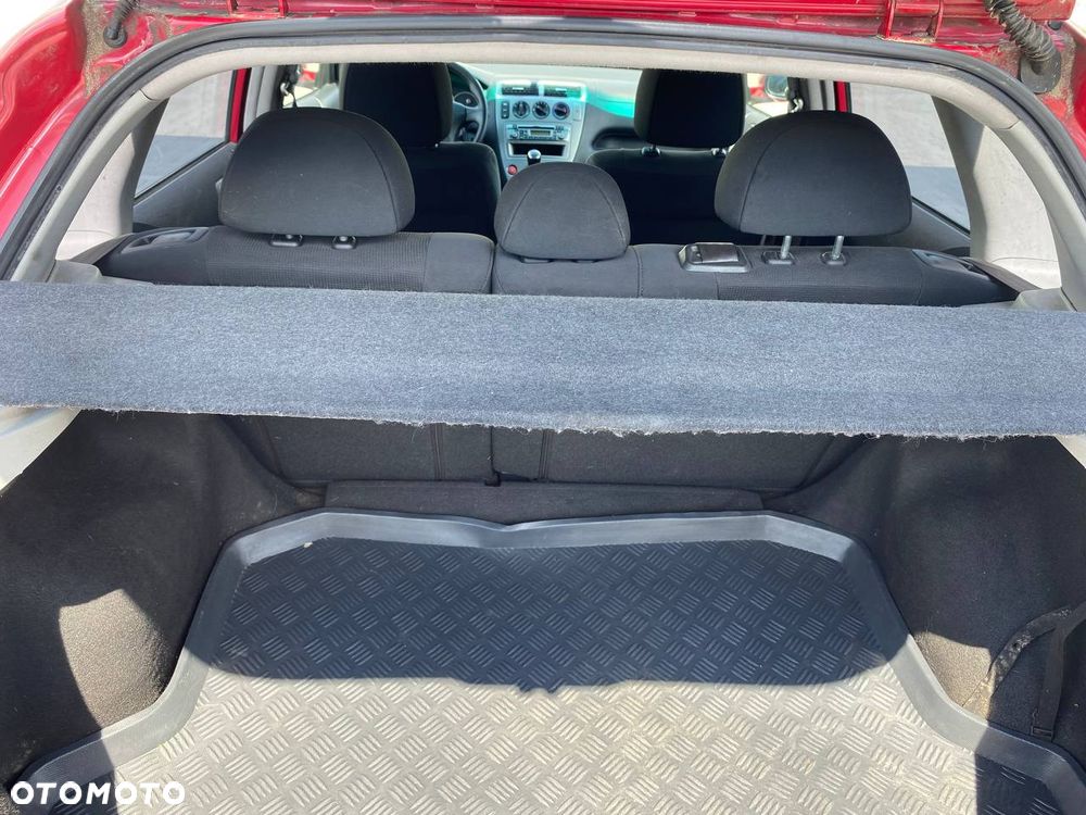 Honda Civic 1.4i LS - 7