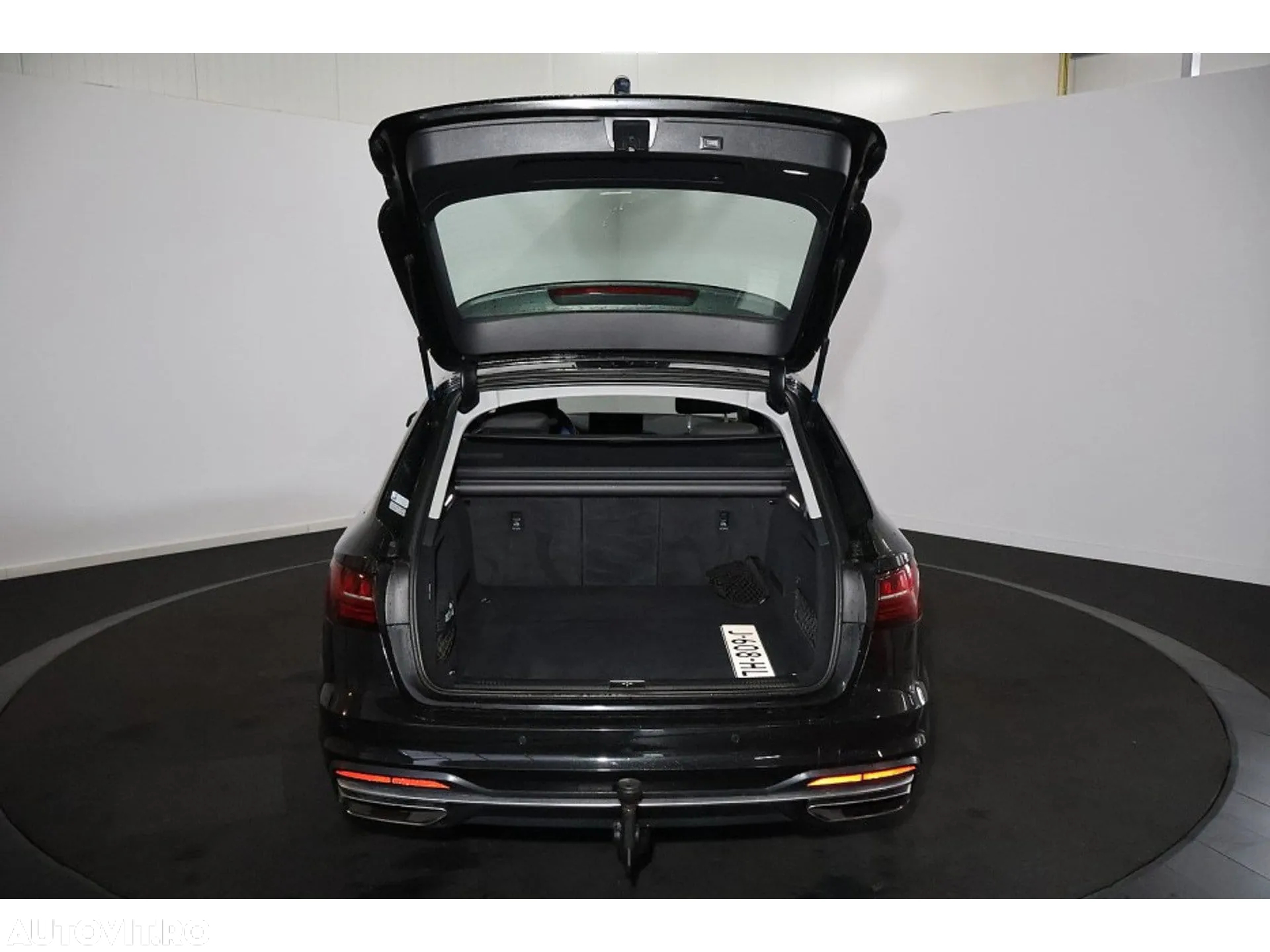 Audi A4 Avant 2.0 35 TFSI S tronic MHEV Advanced - 7