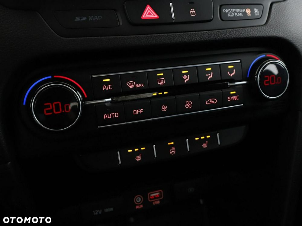 Kia Ceed 1.4 T-GDI OPF Vision - 28