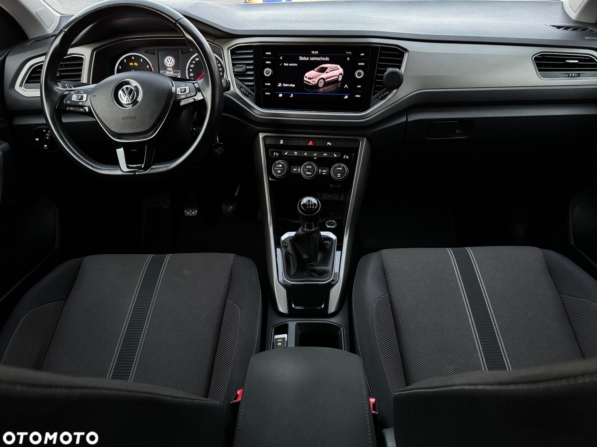 Volkswagen T-Roc 1.0 TSI Advance - 28