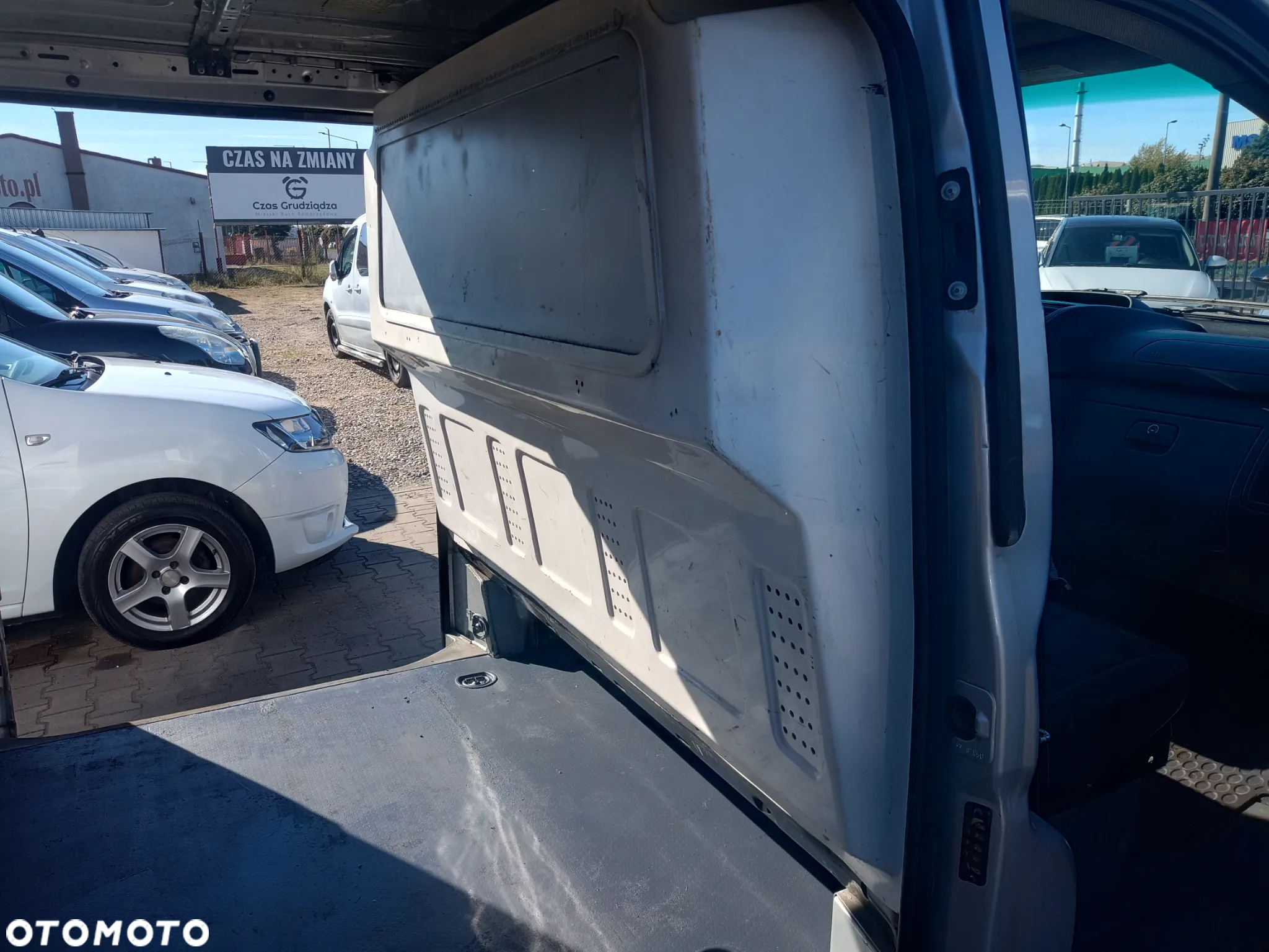 Mercedes-Benz Vito - 13