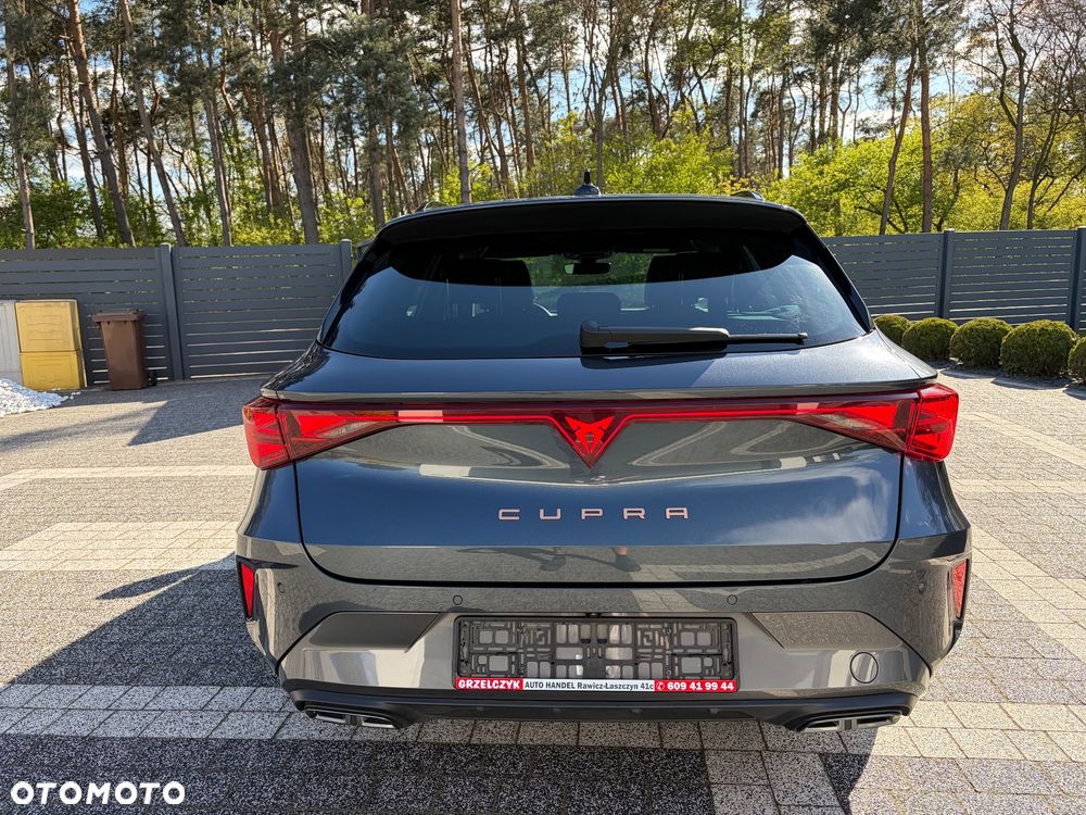 Cupra Leon 1.5 eTSI DSG - 6