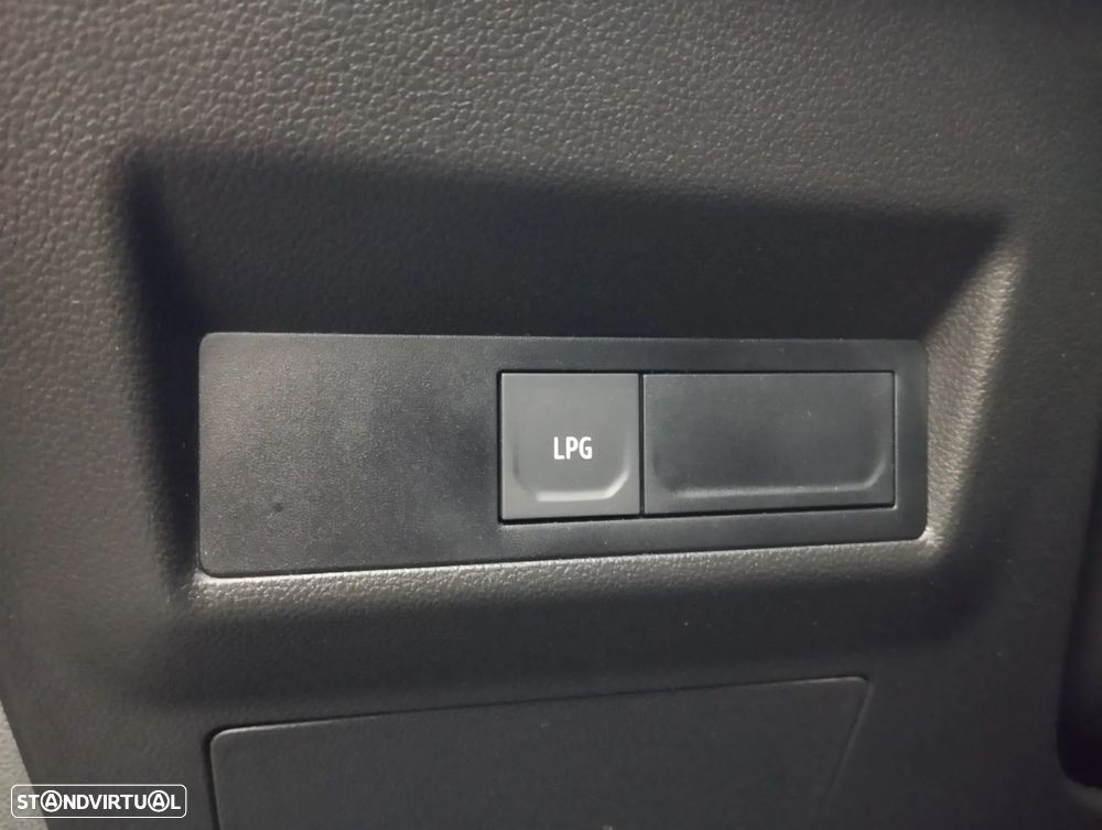 Renault Captur 1.0 TCe Techno Bi-Fuel - 20