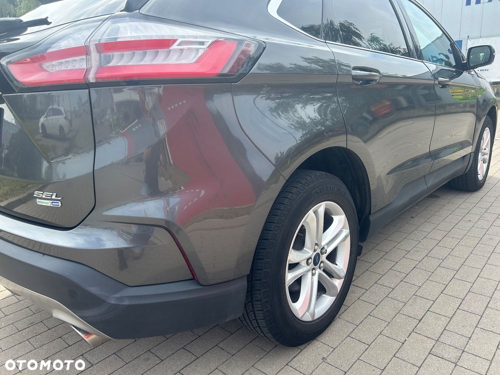 Ford Edge - 18
