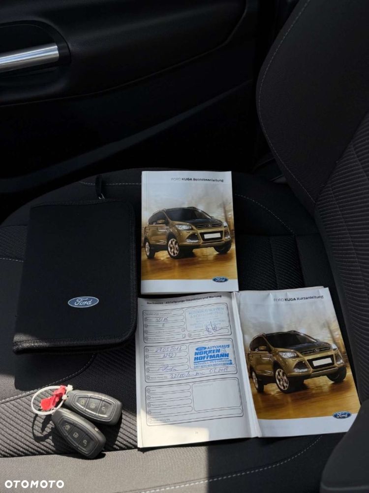 Ford Kuga 1.5 EcoBoost 2x4 Titanium - 18