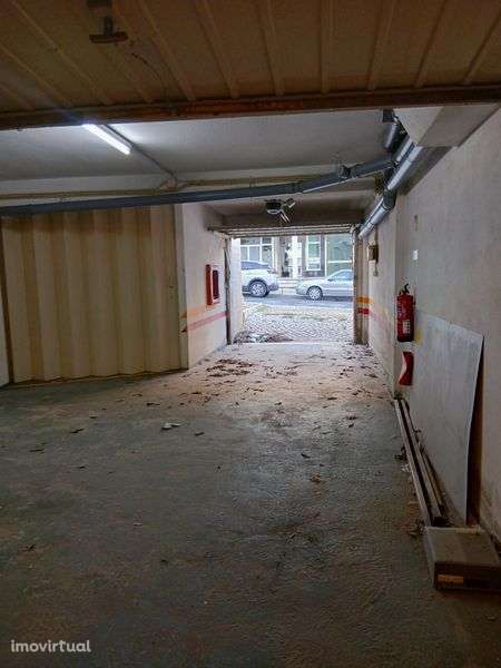 Garagem fechada Charneca da Caparica - Grande imagem: 3/6