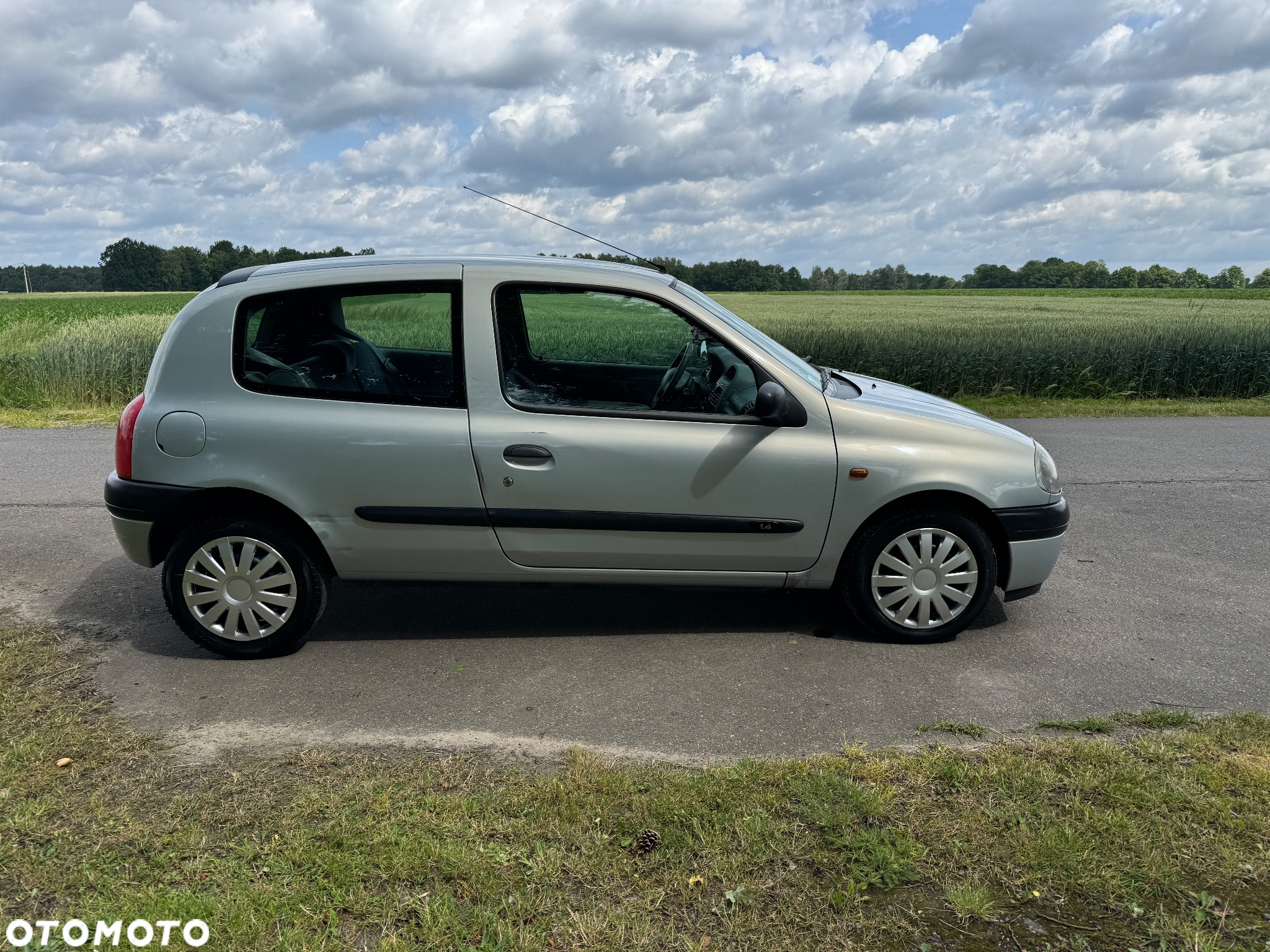 Renault Clio 1.4 RT - 7