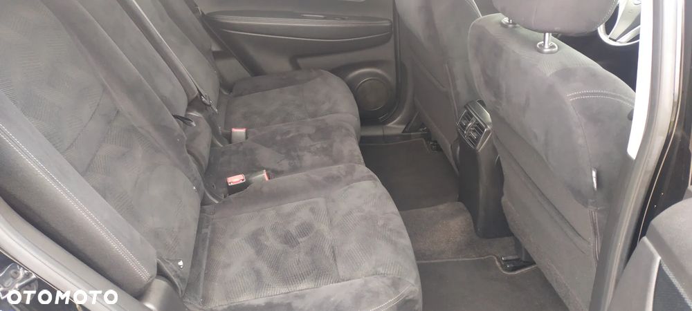 Nissan X-Trail 1.6 DCi N-Connecta 2WD 7os - 19