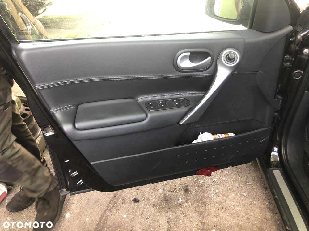 Renault Megane 2 II  boczki tapicerka drzwi skórzane    lift  CENA ZA 4 SZTUKI - 1