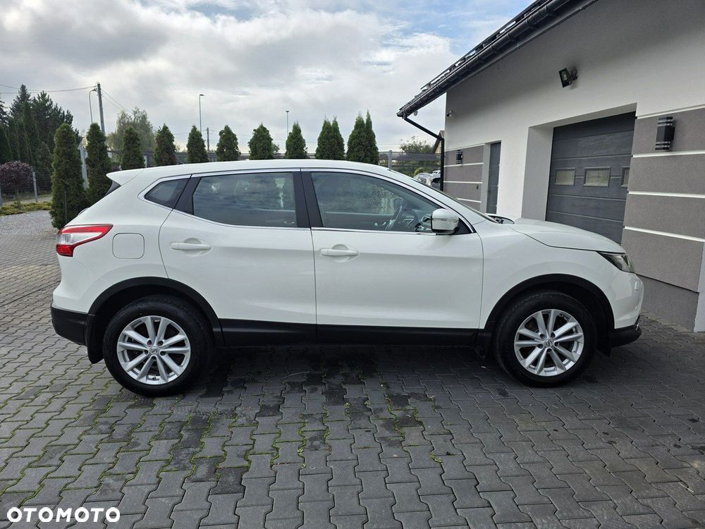 Nissan Qashqai - 4