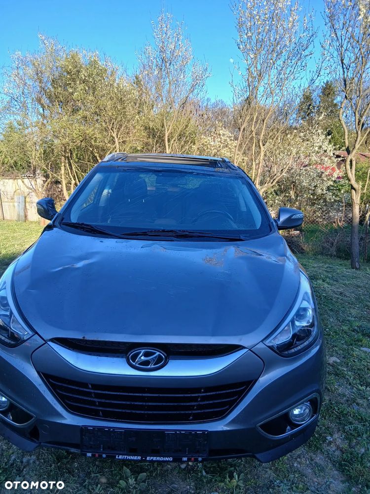 Hyundai ix35 2.0 CRDi 4WD Automatik Fifa World Cup Gold Edition - 1
