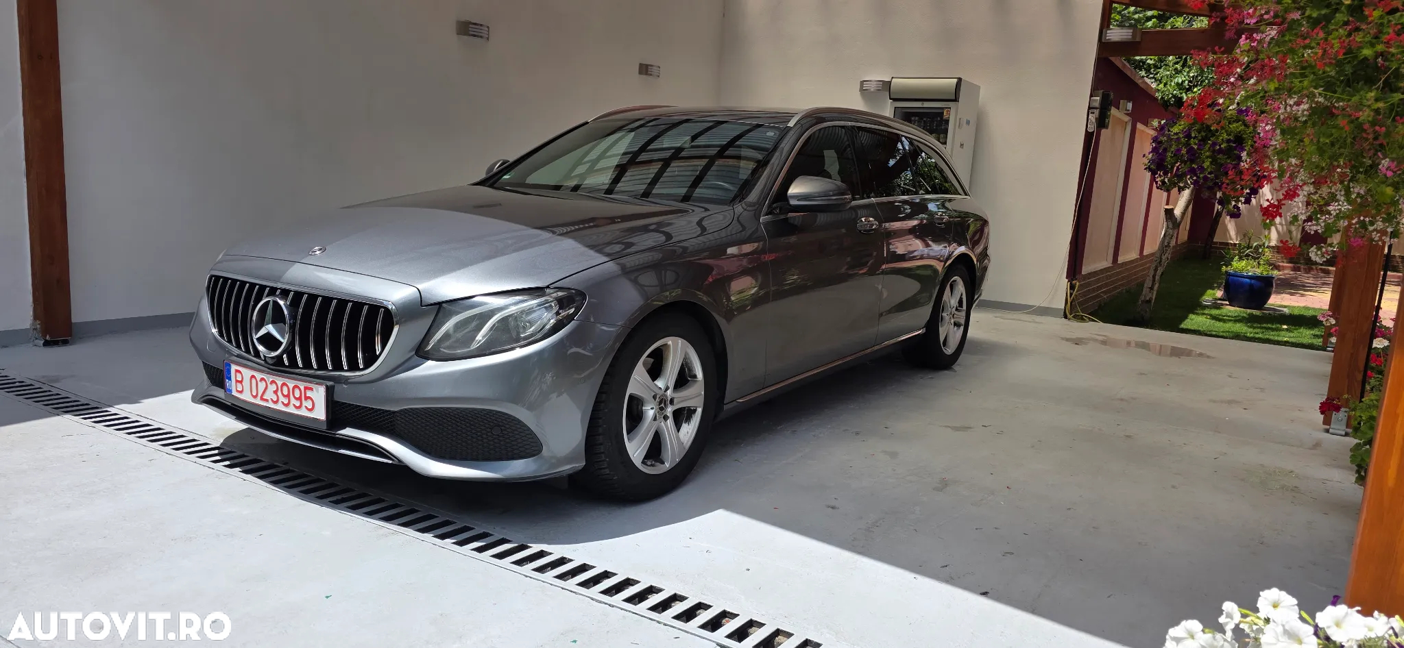 Mercedes-Benz E 200 d T 9G-TRONIC Avantgarde - 7