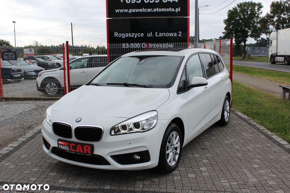 BMW Seria 2 218d Luxury Line - 3