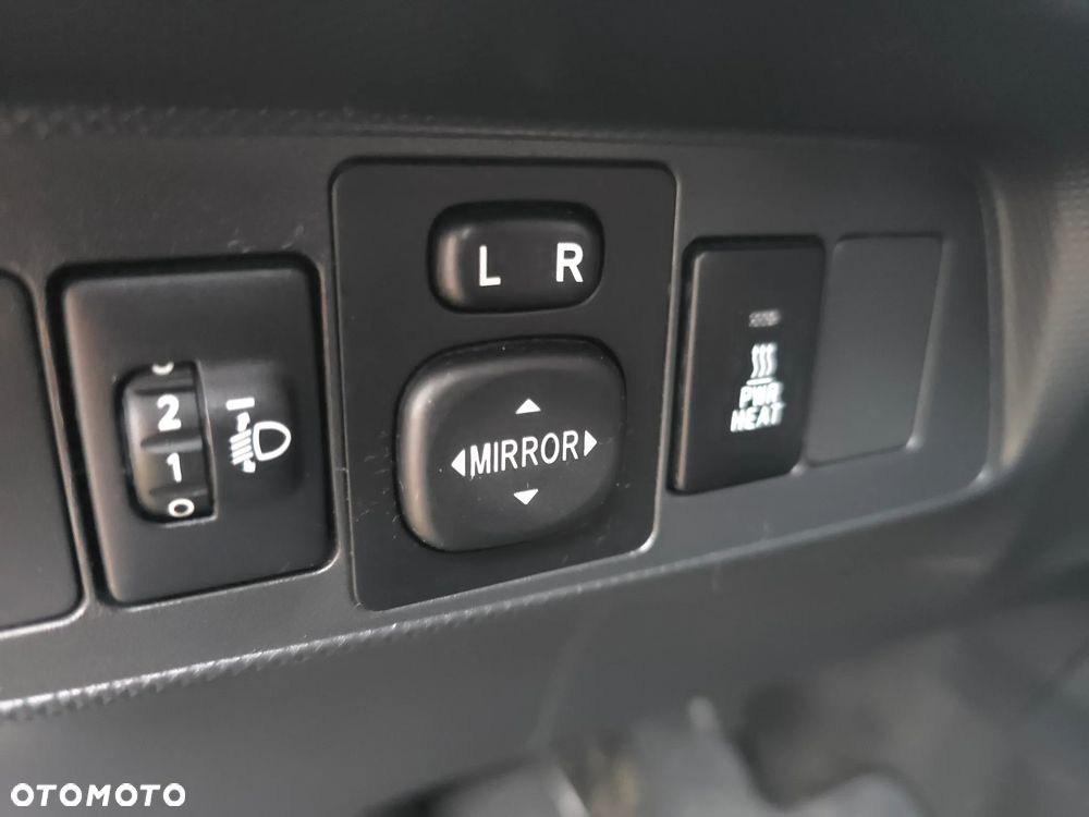 Toyota Auris 1.4 D-4D Luna - 20