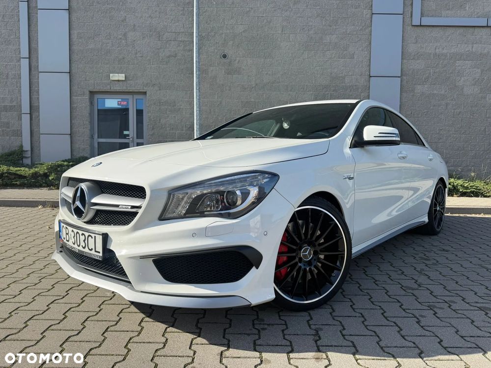 Mercedes-Benz CLA 45 AMG 4-Matic - 5