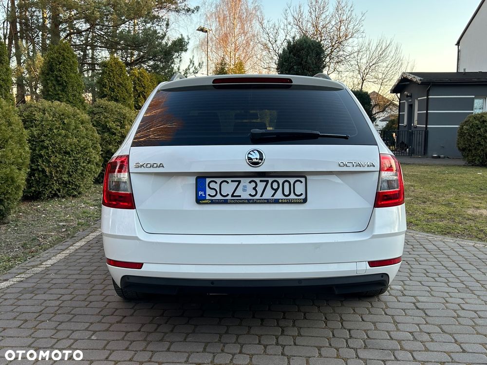 Skoda Octavia 2.0 TDI SCR Ambition - 6