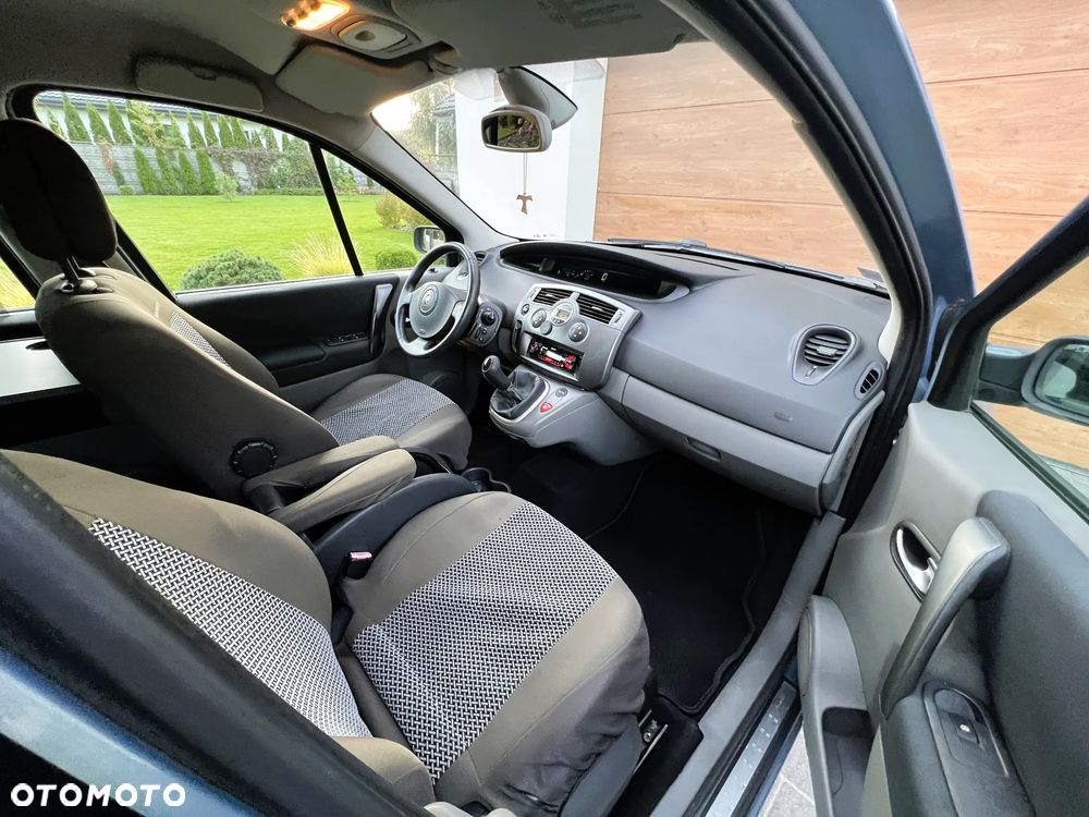 Renault Scenic - 7