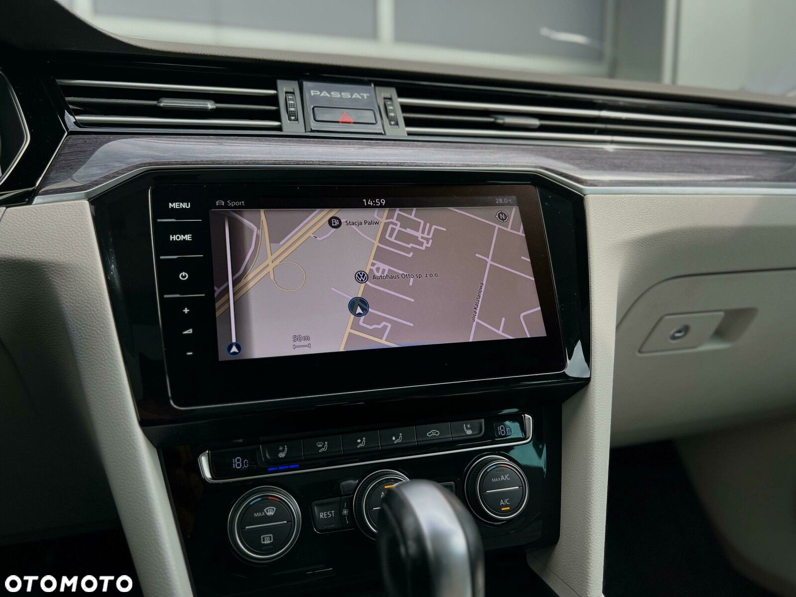 Volkswagen Passat - 35