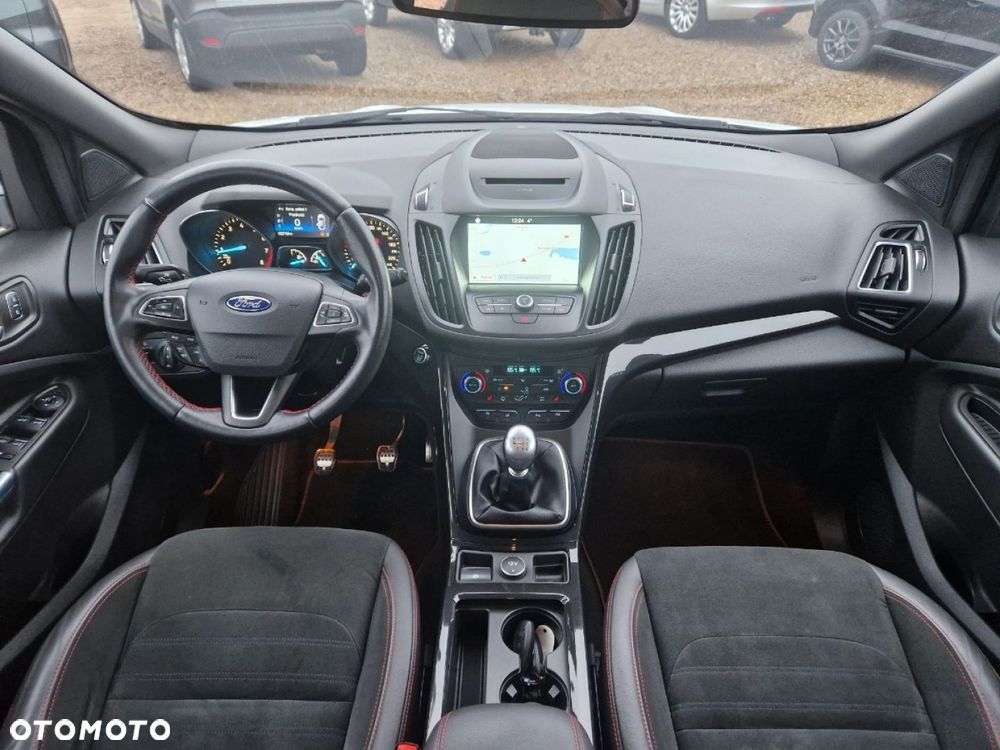 Ford Kuga 1.5 EcoBoost 2x4 ST-Line - 7