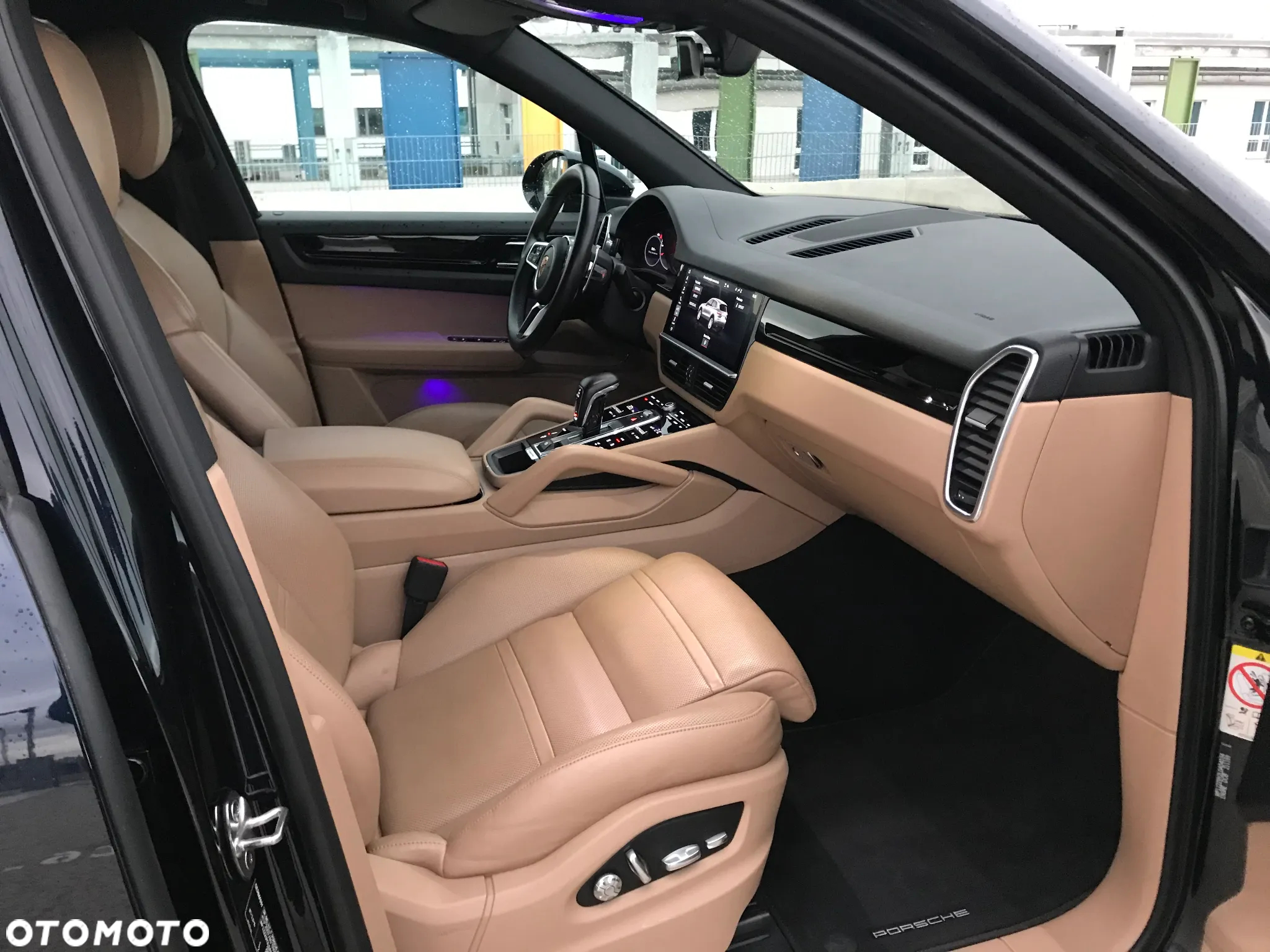 Porsche Cayenne - 20