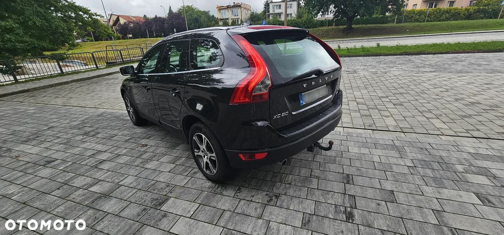Volvo XC 60 D5 AWD Summum - 4