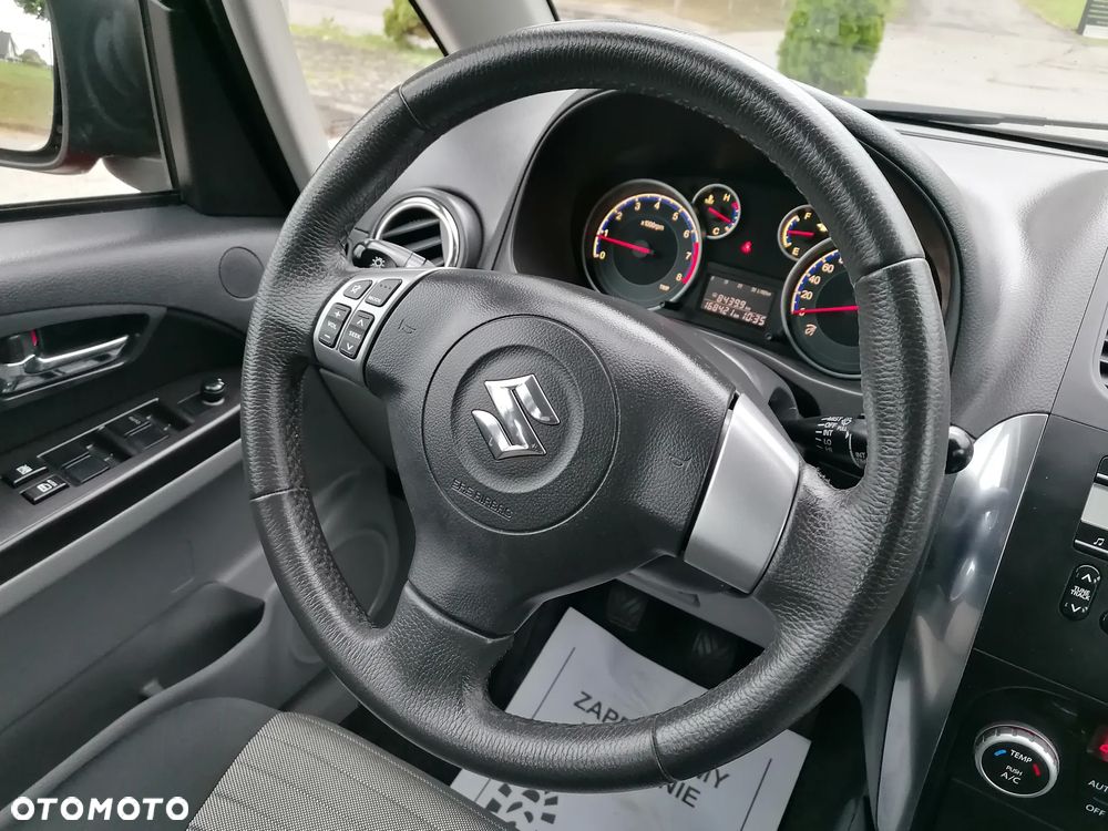 Suzuki SX4 1.6 VVT 4x4 Comfort - 16