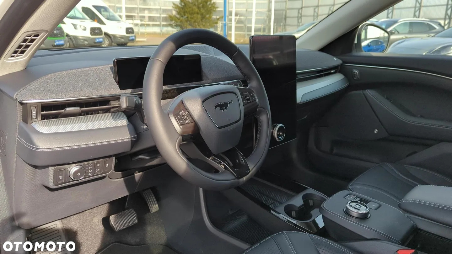 Ford Mustang Mach-E 75kWh RWD - 4