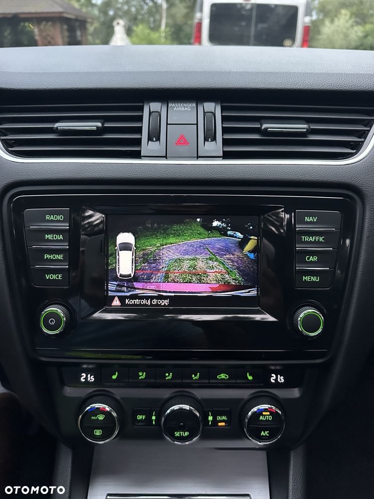 Skoda Octavia 1.4 TSI Edition - 20