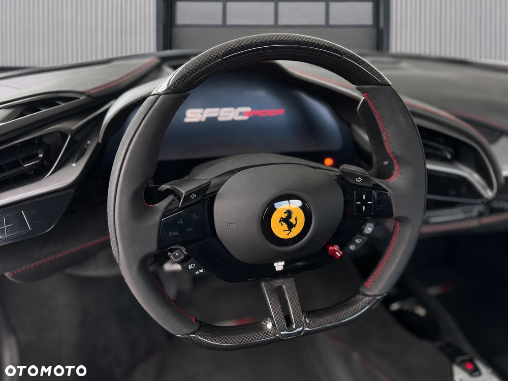 Ferrari SF90 Spider - 6