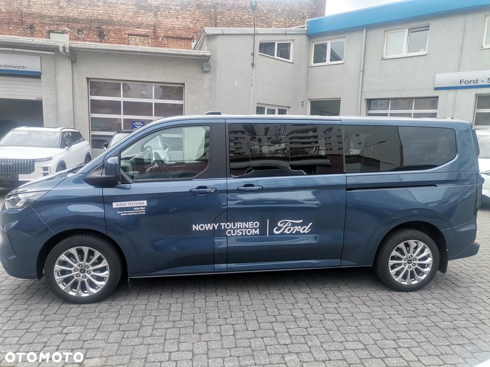 Ford Tourneo Custom 2.0 EcoBlue 320 L2 Titanium - 5