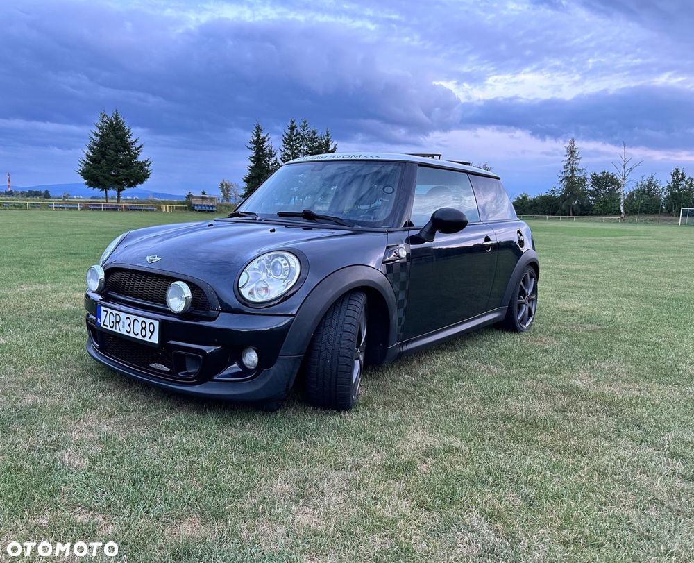 MINI Cooper - 1