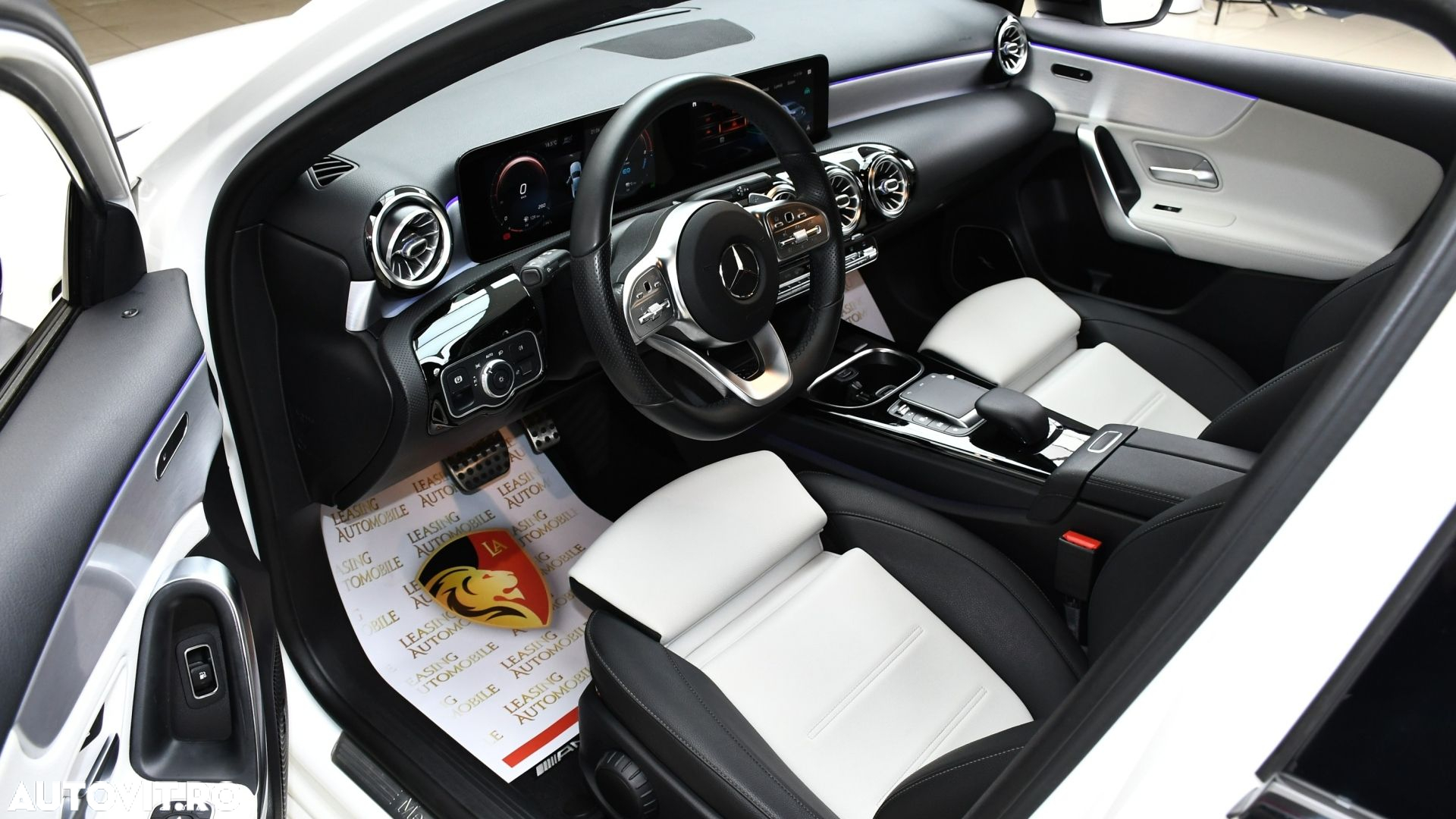 Mercedes-Benz A 250 e 8G-DCT AMG Line - 12