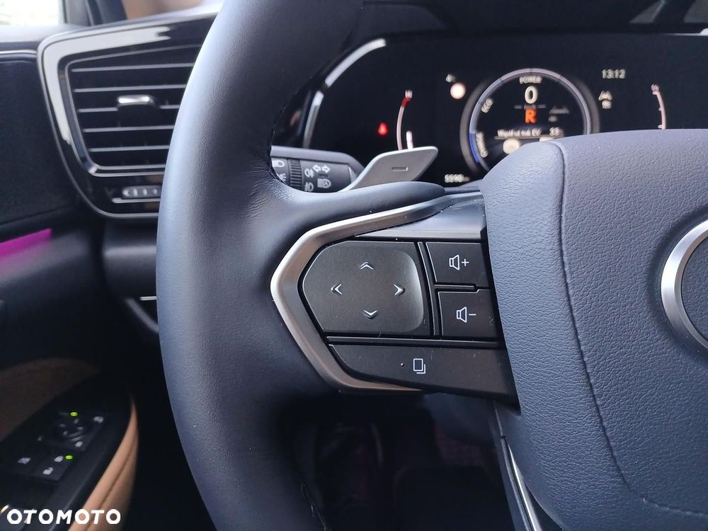 Lexus NX 350h Omotenashi AWD - 13