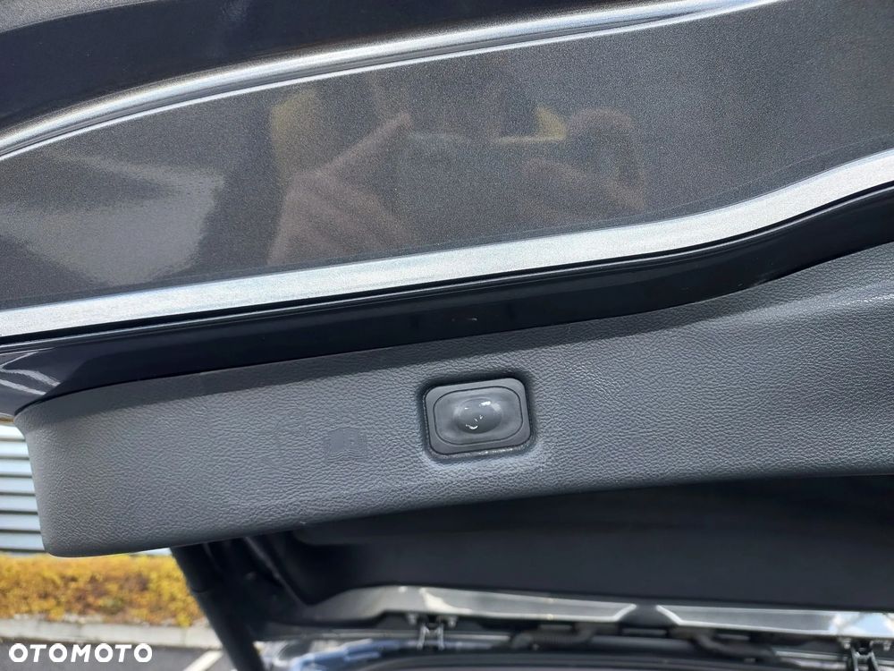 Ford S-Max 2.0 TDCi Titanium PowerShift - 27