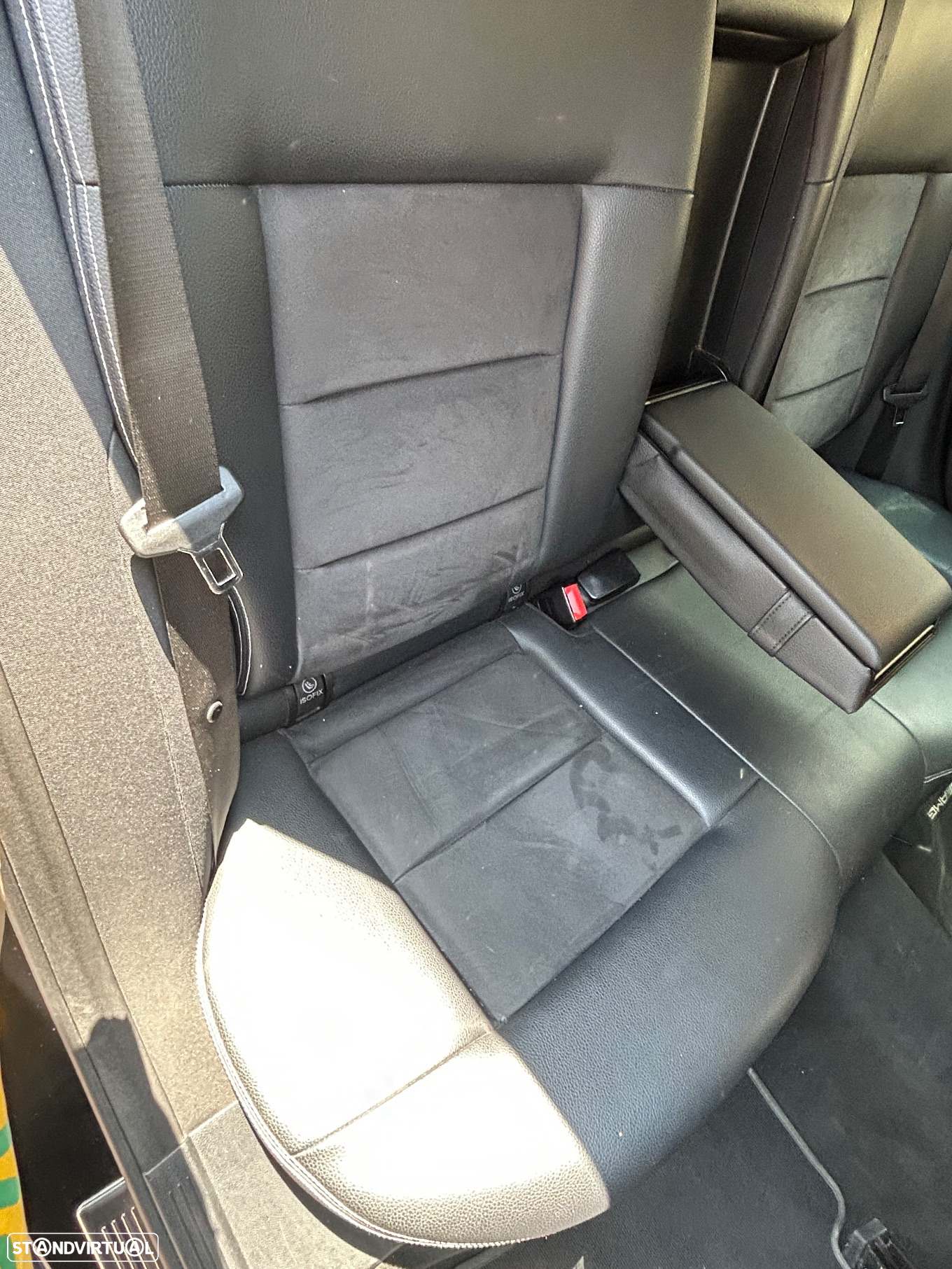 Mercedes-Benz E 250 CDi Avantgarde BlueEfficiency Auto. - 42