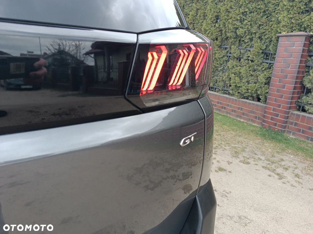 Peugeot 5008 Hybrid 136 e-DSC GT - 40