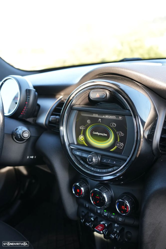 MINI 5 Portas Cooper D - 9