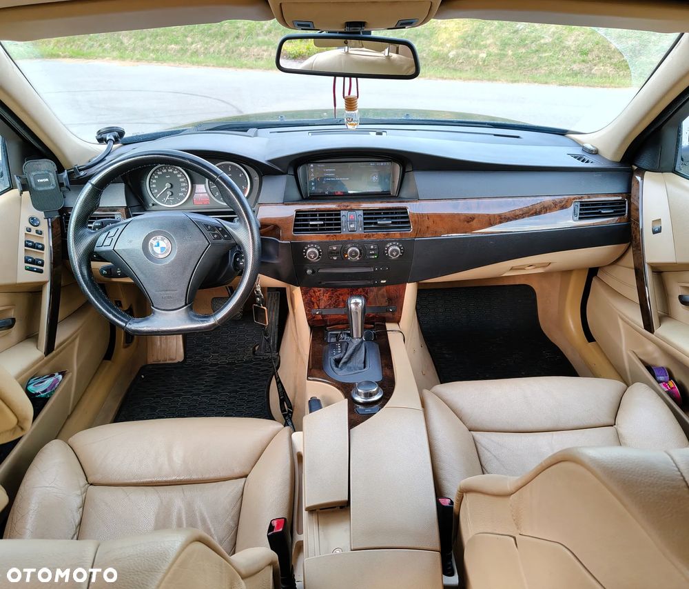 BMW Seria 5 - 27