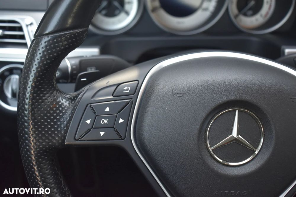 Mercedes-Benz E - 19