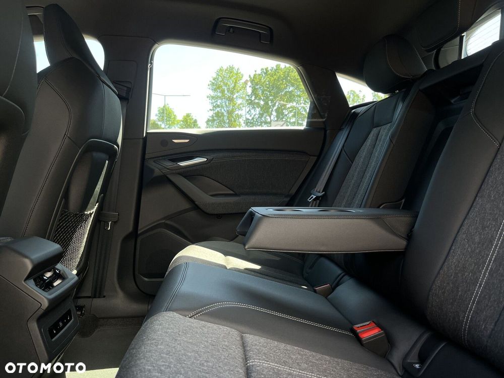 Audi Q6 e-tron - 18