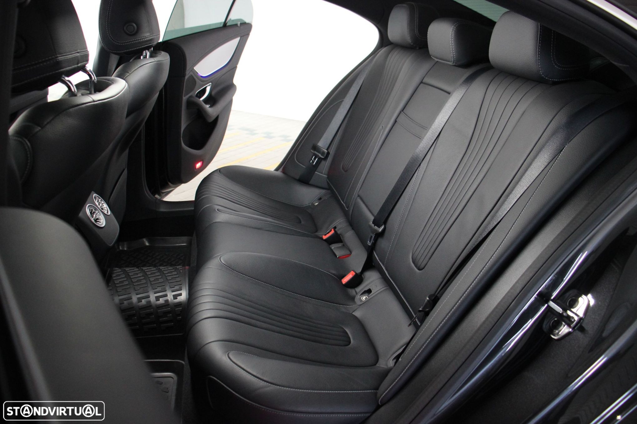 Mercedes-Benz CLS 220 d AMG Line - 14
