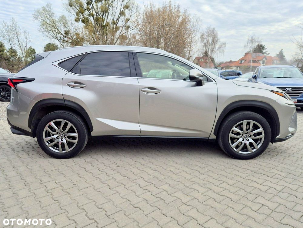 Lexus NX - 3
