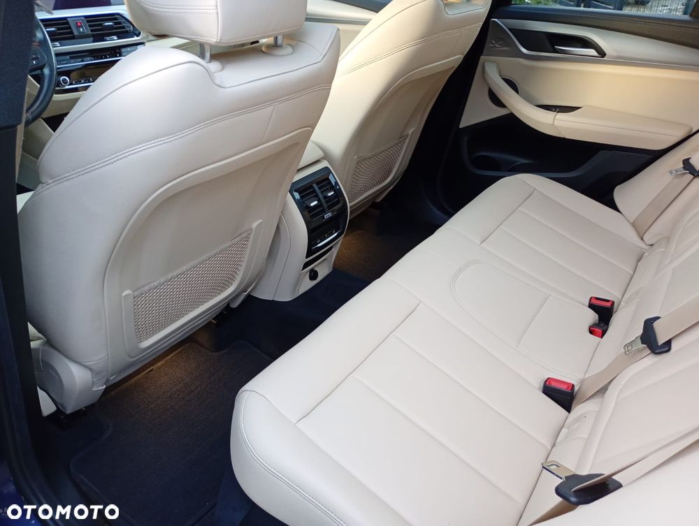 BMW X3 M M40i - 21