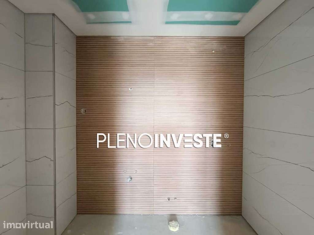 Moradia nova com piscina em Fernão Ferro - Grande imagem: 5/24